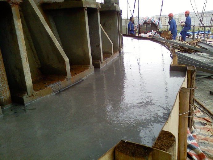 陕西附近专业生产高强无收缩灌浆料的厂家是哪个？九延新材料建筑加固设备基础施工专用